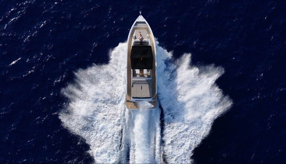 Casa Club pool and garden area